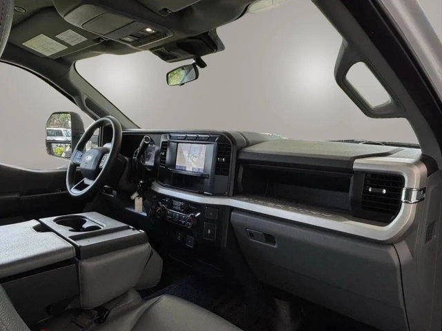 2024 Ford Super Duty F-350 DRW XL