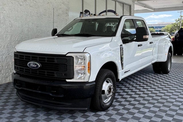 2024 Ford Super Duty F-350 DRW XL