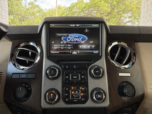 2015 Ford Super Duty F-350 DRW Lariat 4x4 4dr Crew Cab 8 ft. LB DRW Pickup