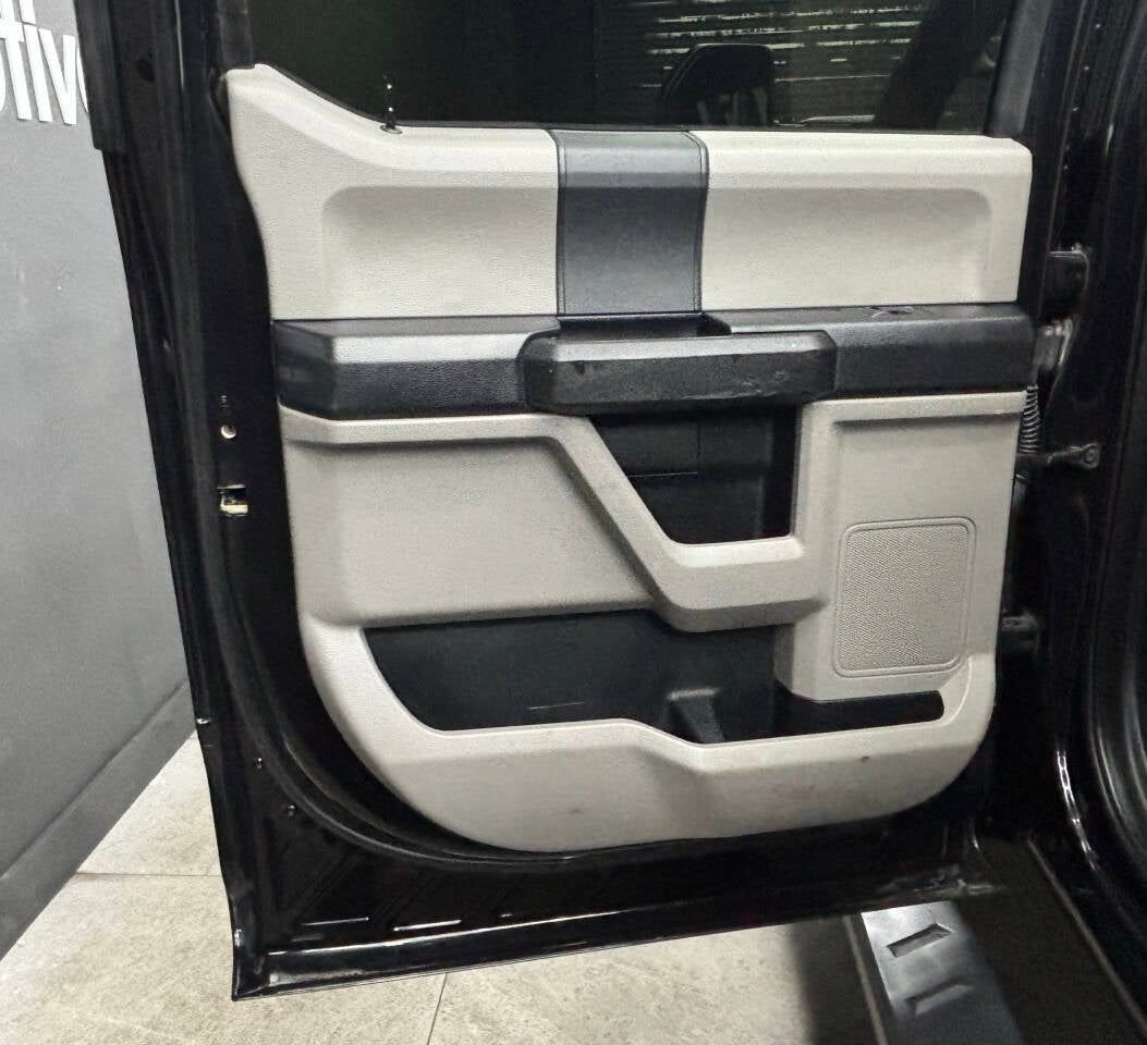 2020 Ford F-350 Super Duty XL 4x4 4dr Crew Cab 8 ft. LB DRW Pickup