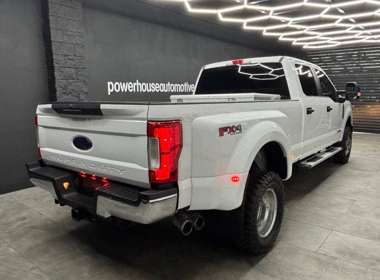 2019 Ford F-350 Super Duty XLT 4x4 4dr Crew Cab 8 ft. LB DRW Pickup