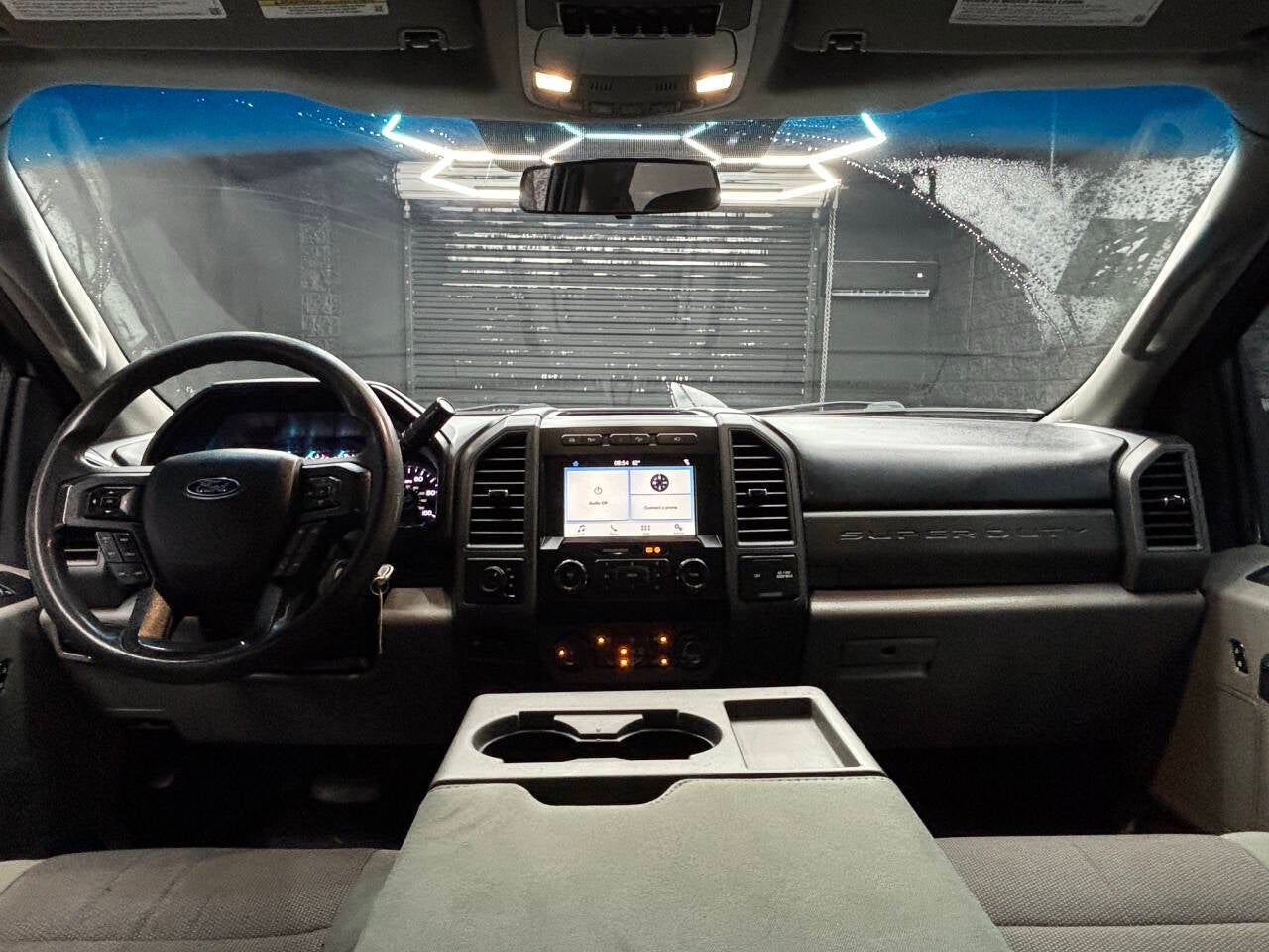 2019 Ford F-350 Super Duty XLT 4x4 4dr Crew Cab 8 ft. LB DRW Pickup