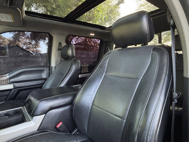 2017 Ford Super Duty F-350 DRW Lariat 4x4 4dr Crew Cab 8 ft. LB DRW Pickup