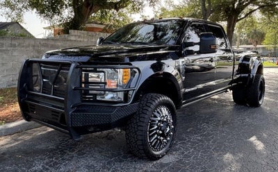 2017 Ford Super Duty F-350 DRW Lariat 4x4 4dr Crew Cab 8 ft. LB DRW Pickup