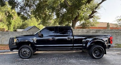 2017 Ford Super Duty F-350 DRW Lariat 4x4 4dr Crew Cab 8 ft. LB DRW Pickup