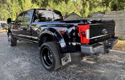 2017 Ford Super Duty F-350 DRW Lariat 4x4 4dr Crew Cab 8 ft. LB DRW Pickup