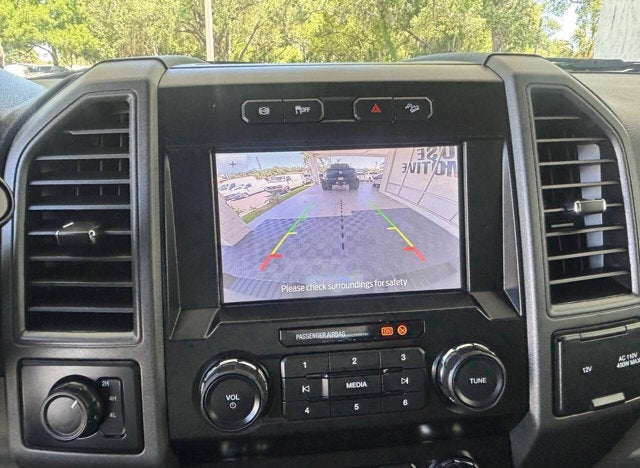 2020 Ford Super Duty F-350 DRW XL 4x4 4dr Crew Cab 8 ft. LB DRW Pickup