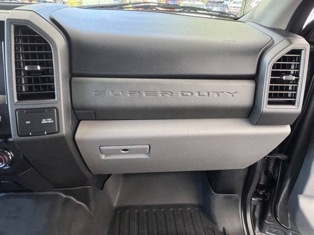 2020 Ford Super Duty F-350 DRW XL 4x4 4dr Crew Cab 8 ft. LB DRW Pickup