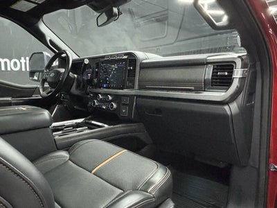 2023 Ford Super Duty F-350 DRW Platinum 4x4 4dr Crew Cab 8 ft. LB DRW Pickup