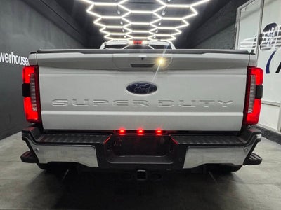 2023 Ford F-350 Super Duty Lariat 4x4 4dr Crew Cab 8 ft. LB DRW Pickup