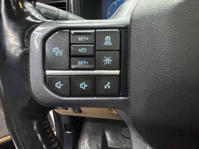 2023 Ford F-350 Super Duty Lariat 4x4 4dr Crew Cab 8 ft. LB DRW Pickup