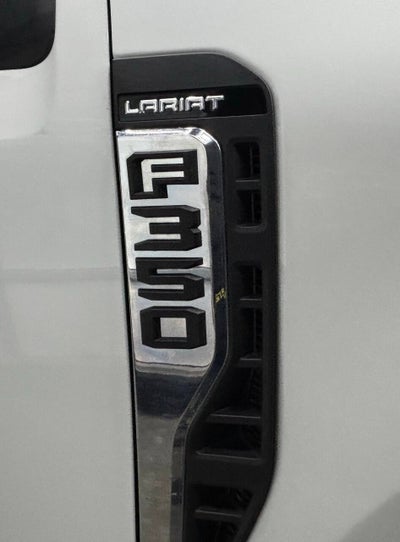 2023 Ford F-350 Super Duty Lariat 4x4 4dr Crew Cab 8 ft. LB DRW Pickup
