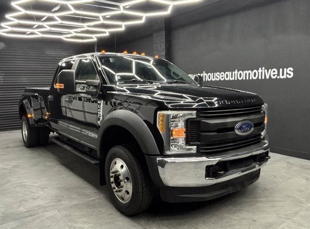 2017 Ford Super Duty F-450 DRW XL 4x4 4dr Crew Cab 8 ft. LB DRW Pickup