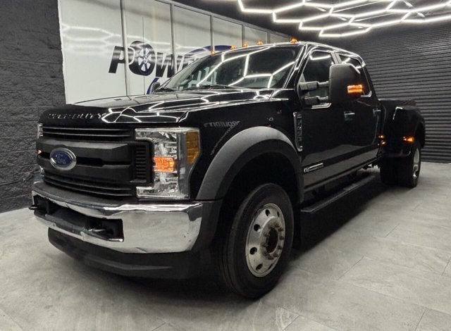 2017 Ford Super Duty F-450 DRW XL 4x4 4dr Crew Cab 8 ft. LB DRW Pickup