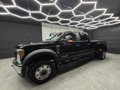 2017 Ford Super Duty F-450 DRW XL 4x4 4dr Crew Cab 8 ft. LB DRW Pickup