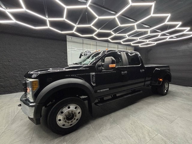 2017 Ford Super Duty F-450 DRW XL 4x4 4dr Crew Cab 8 ft. LB DRW Pickup