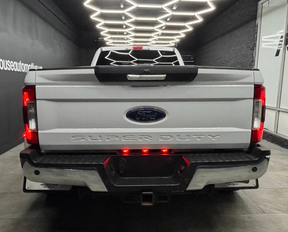 2019 Ford F-350 Super Duty XLT 4x4 4dr SuperCab 8 ft. LB DRW Pickup