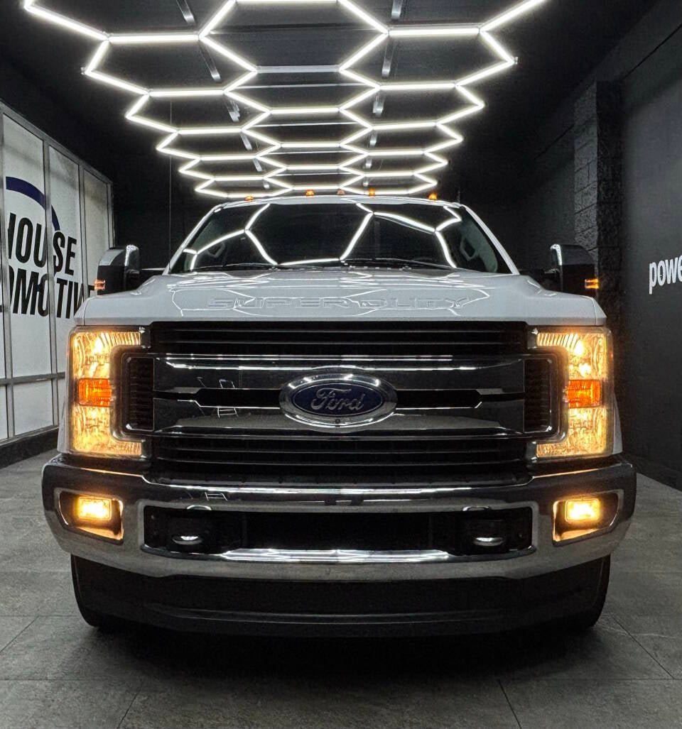 2019 Ford F-350 Super Duty XLT 4x4 4dr SuperCab 8 ft. LB DRW Pickup