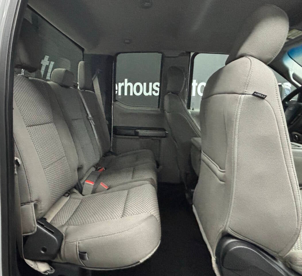 2019 Ford F-350 Super Duty XLT 4x4 4dr SuperCab 8 ft. LB DRW Pickup