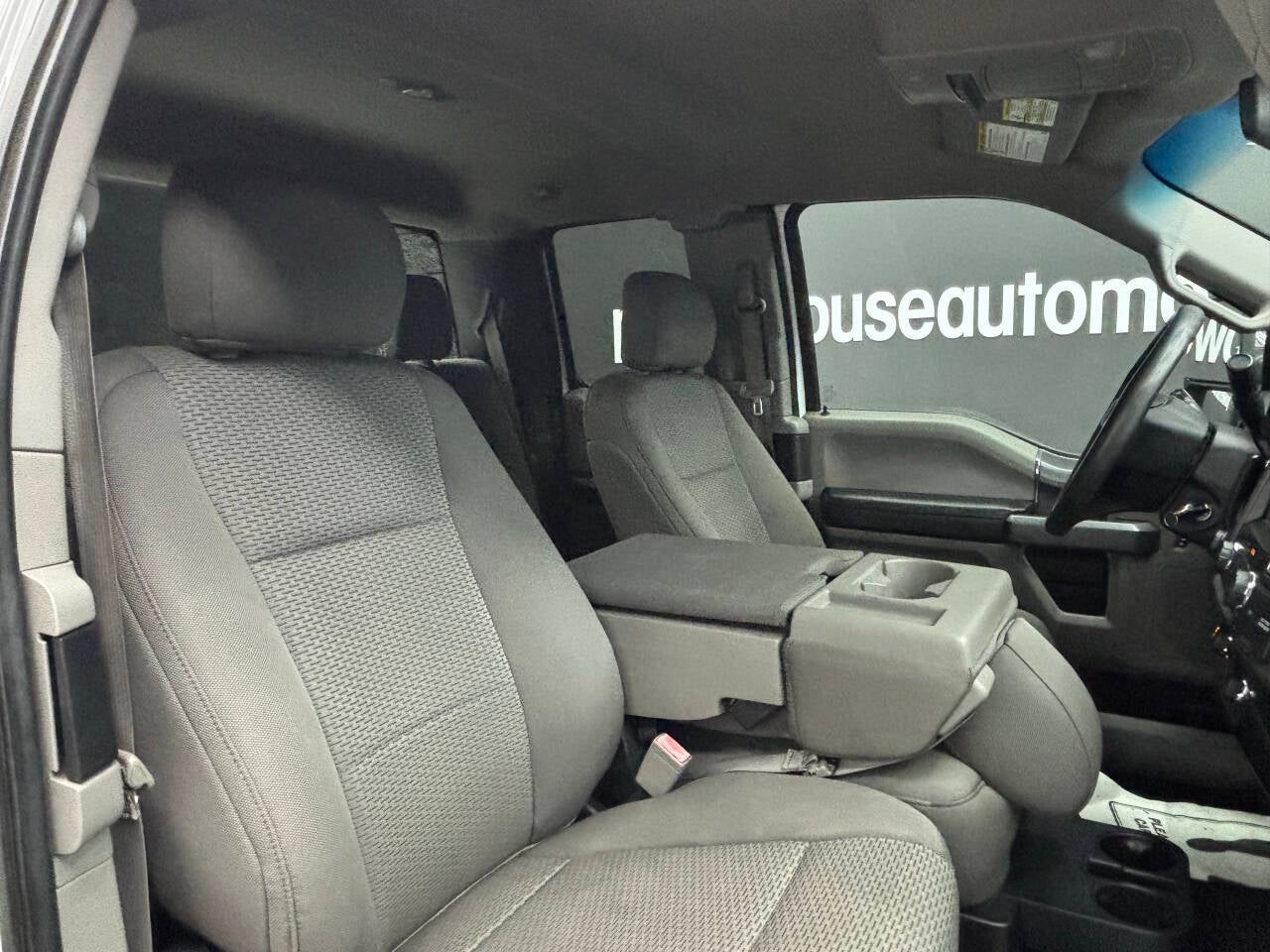 2019 Ford F-350 Super Duty XLT 4x4 4dr SuperCab 8 ft. LB DRW Pickup