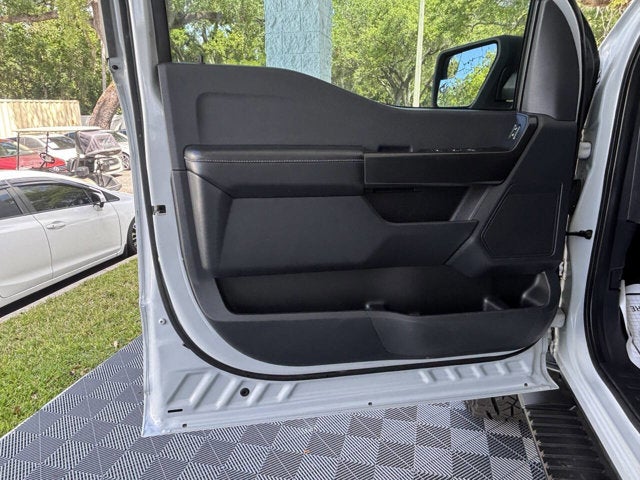 2021 Ford F-150 XLT 4x2 4dr SuperCrew 5.5 ft. SB