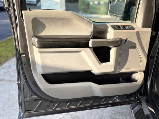 2017 Ford F-150 XLT 4x2 4dr SuperCrew 6.5 ft. SB