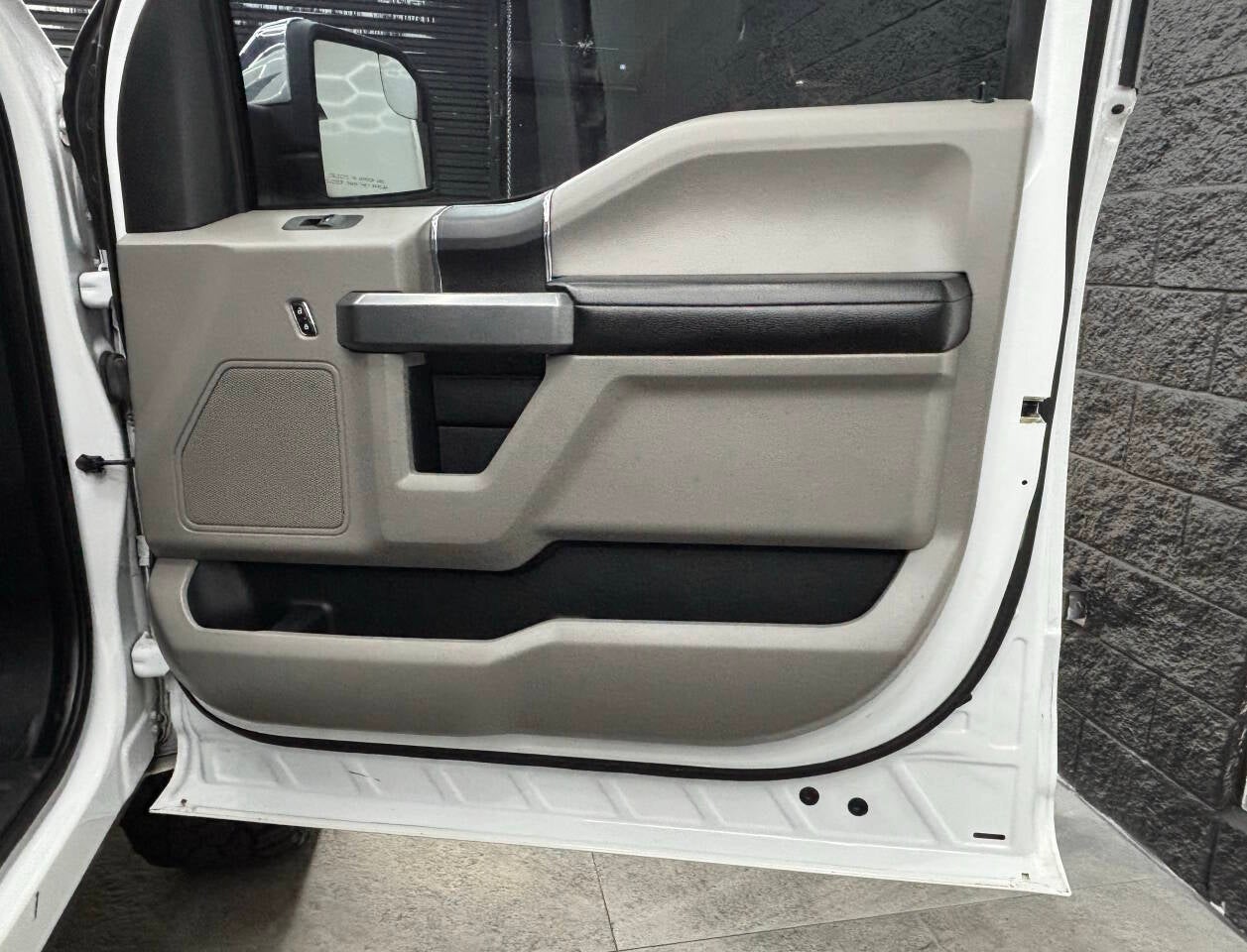 2018 Ford F-150 XLT 4x4 4dr SuperCrew 5.5 ft. SB