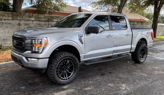 2023 Ford F-150 XLT 4x4 4dr SuperCrew 5.5 ft. SB