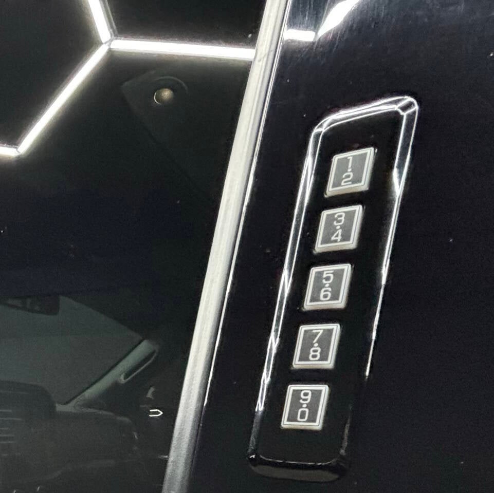 2022 Ford F-150 XLT 4x4 4dr SuperCrew 5.5 ft. SB