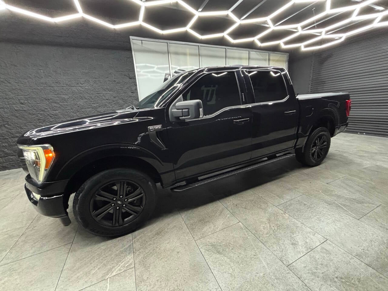 2022 Ford F-150 XLT 4x4 4dr SuperCrew 5.5 ft. SB