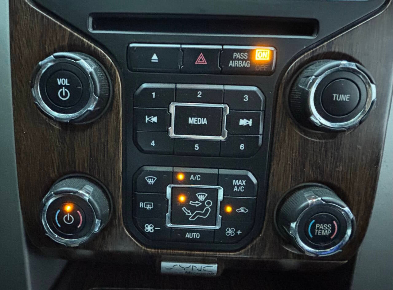 2013 Ford F-150 Lariat 4x4 4dr SuperCrew Styleside 5.5 ft. SB