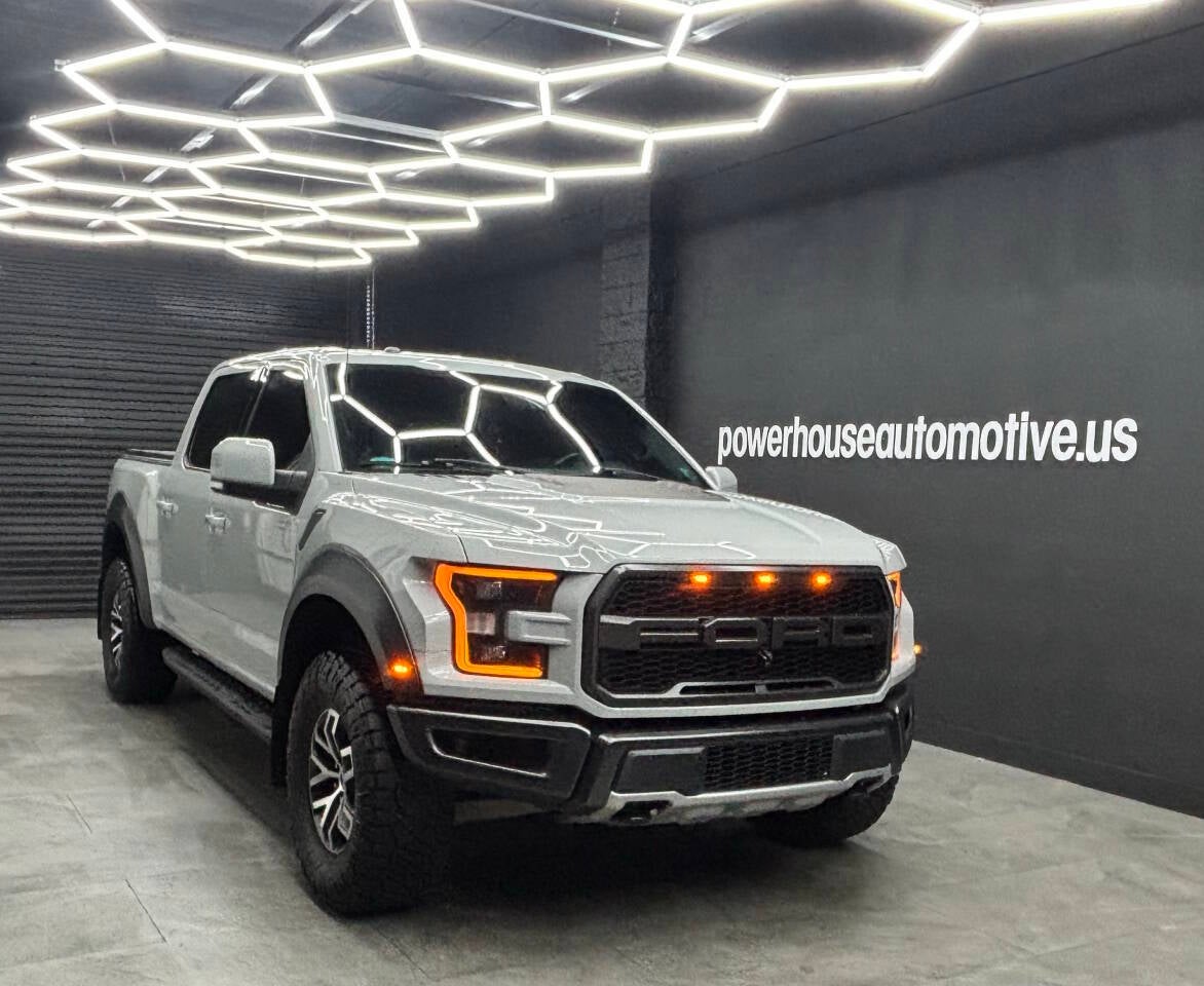 2021 Ford F-150 Raptor 4x4 4dr SuperCrew 5.5 ft. SB
