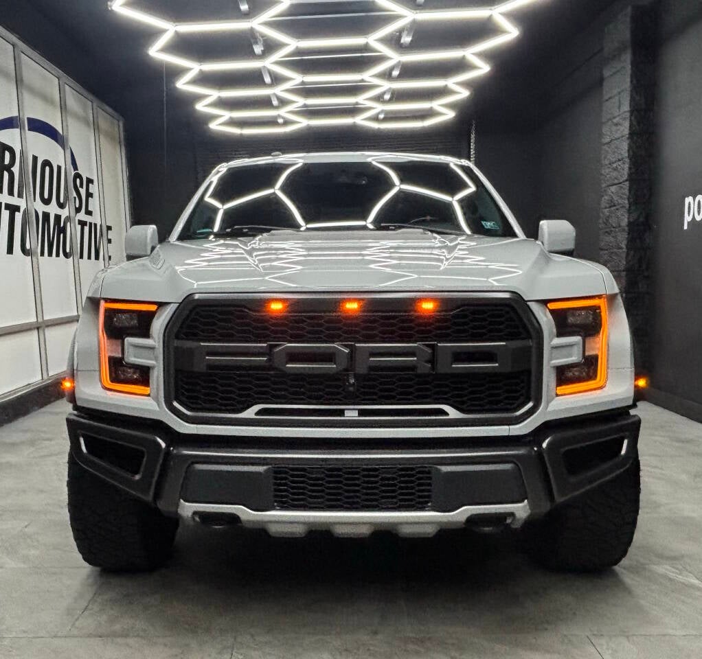 2021 Ford F-150 Raptor 4x4 4dr SuperCrew 5.5 ft. SB