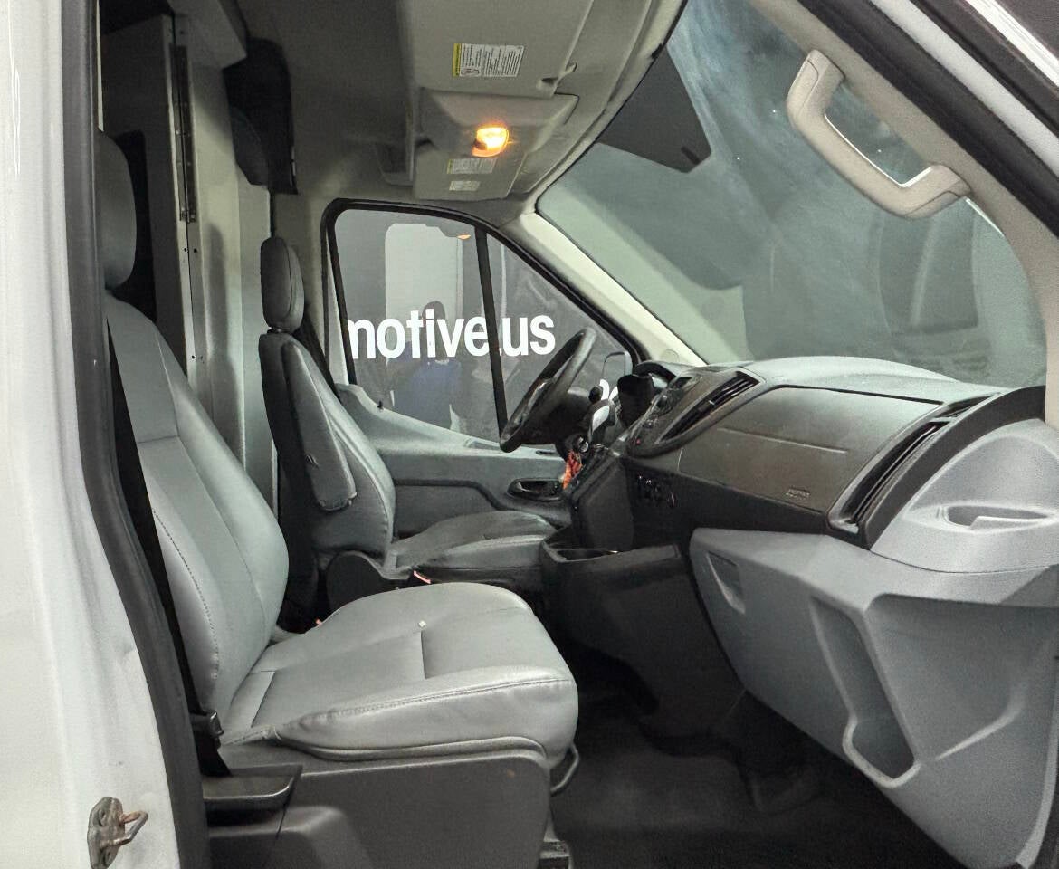 2015 Ford Transit 250 3dr SWB Medium Roof Cargo Van w/Sliding Passenger Side Door