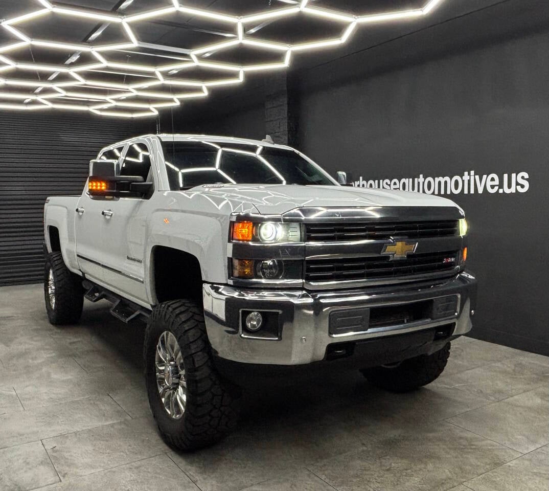 2016 Chevrolet Silverado 2500HD LTZ 4x4 4dr Crew Cab SB
