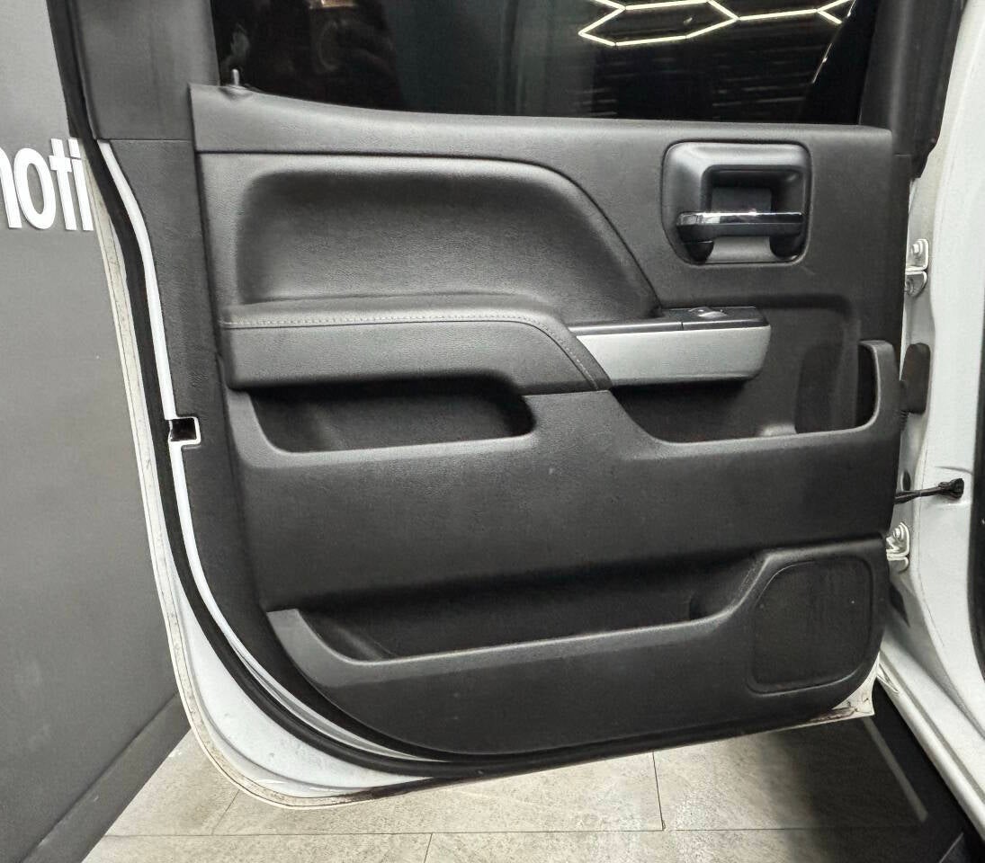 2016 Chevrolet Silverado 2500HD LTZ 4x4 4dr Crew Cab SB