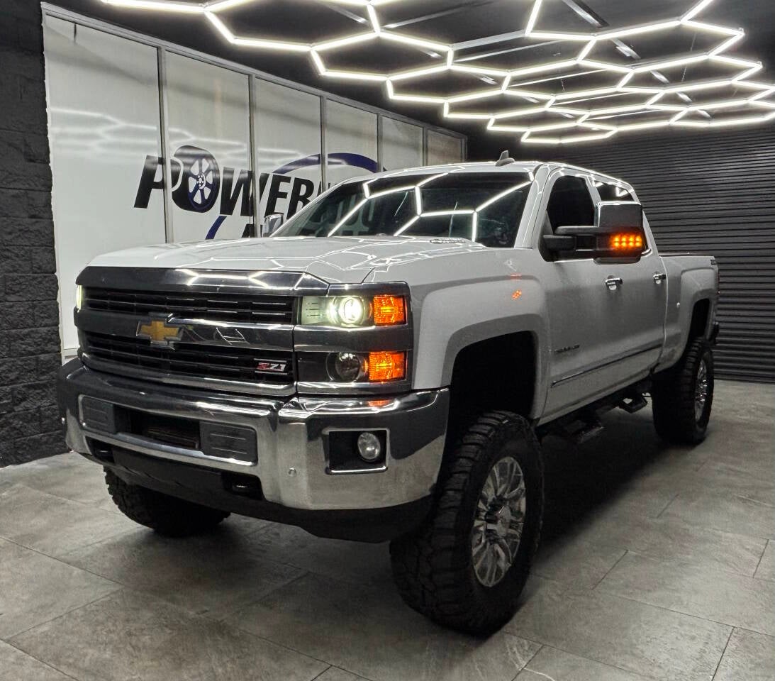 2016 Chevrolet Silverado 2500HD LTZ 4x4 4dr Crew Cab SB