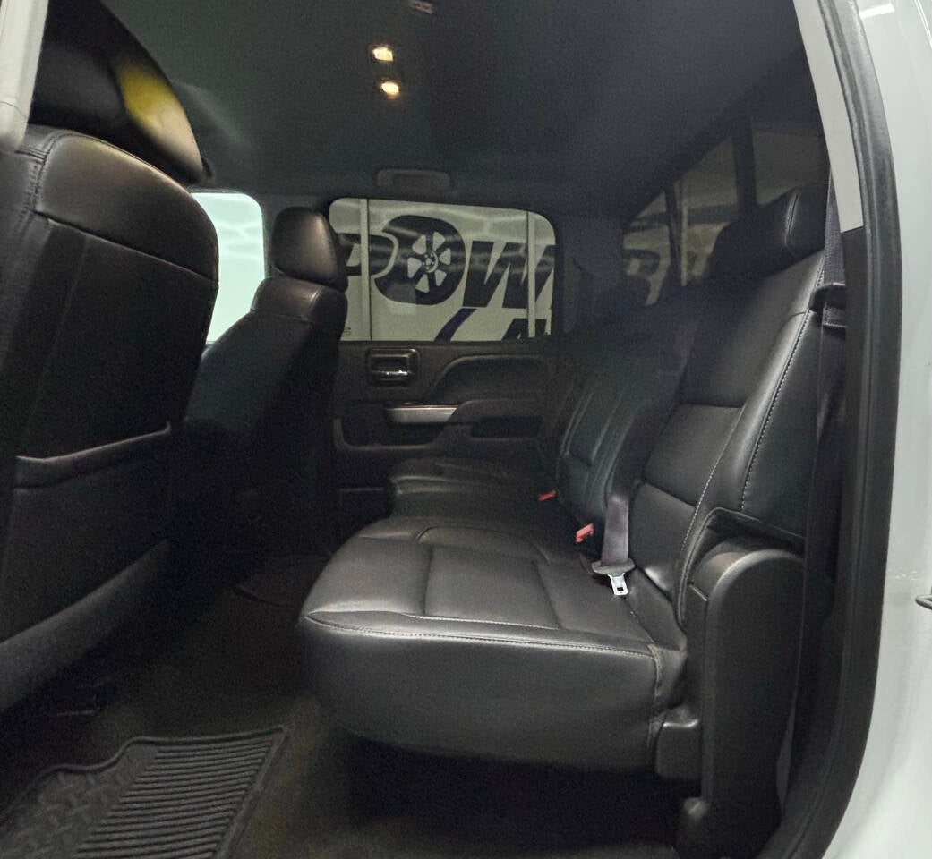 2016 Chevrolet Silverado 2500HD LTZ 4x4 4dr Crew Cab SB