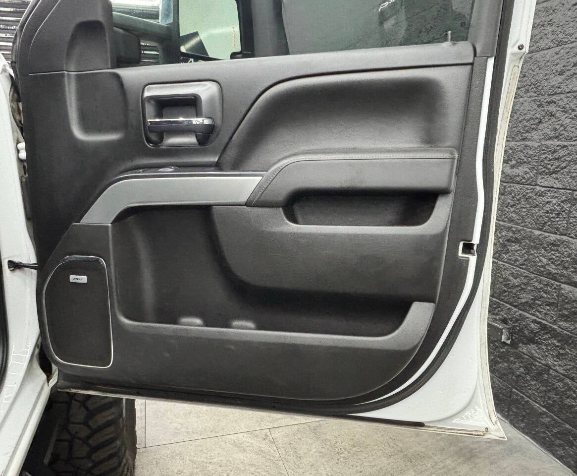 2016 Chevrolet Silverado 2500HD LTZ 4x4 4dr Crew Cab SB