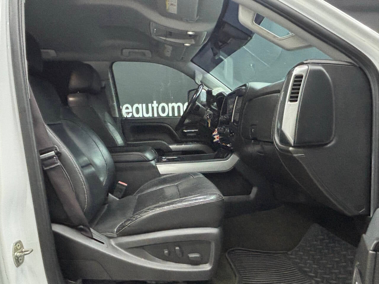 2016 Chevrolet Silverado 2500HD LTZ 4x4 4dr Crew Cab SB