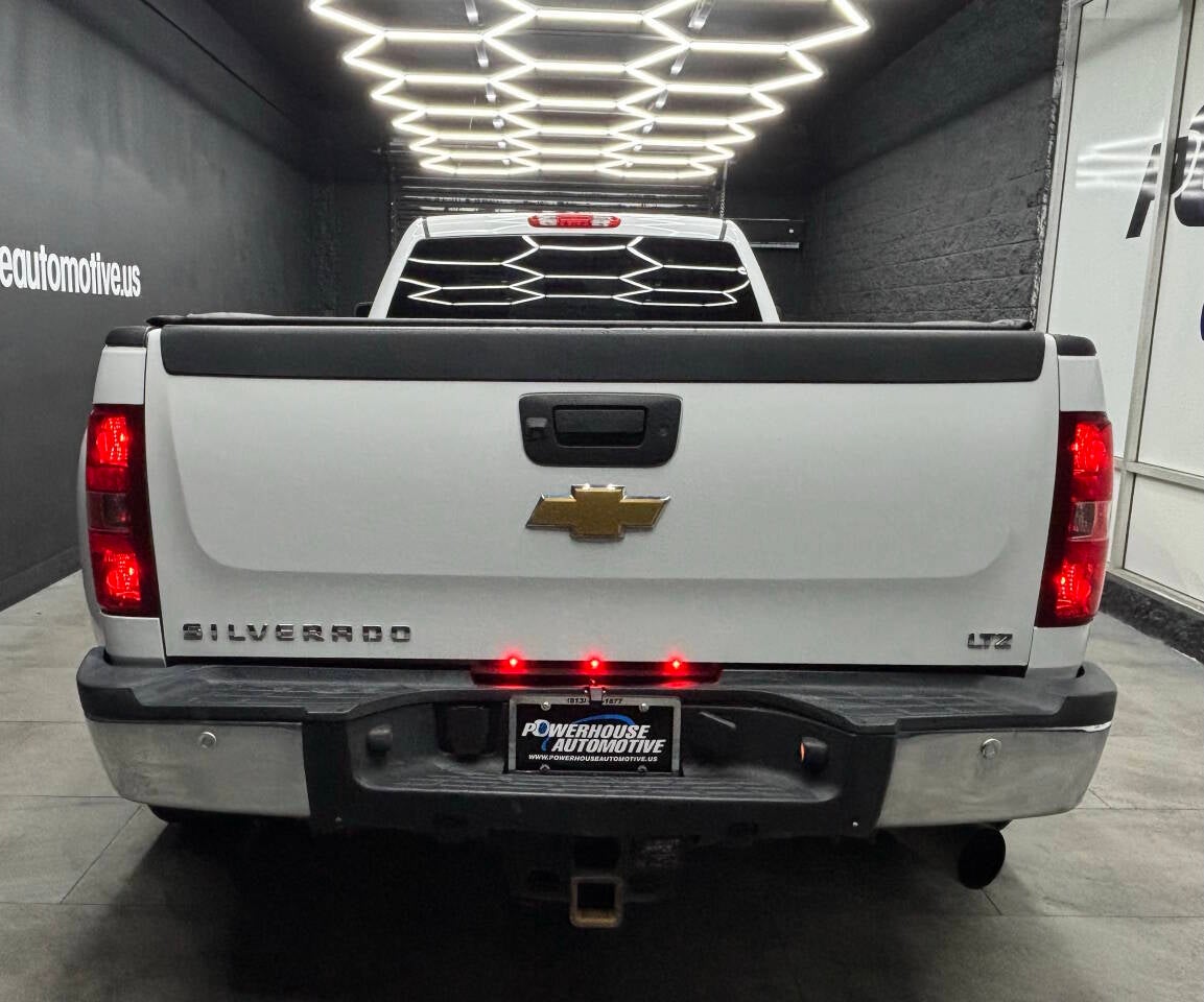2013 Chevrolet Silverado 3500HD LTZ 4x4 4dr Crew Cab LB DRW