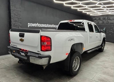 2013 Chevrolet Silverado 3500HD LTZ 4x4 4dr Crew Cab LB DRW