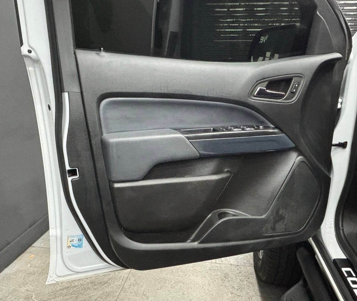 2022 Chevrolet Colorado Z71 4x2 4dr Crew Cab 5 ft. SB