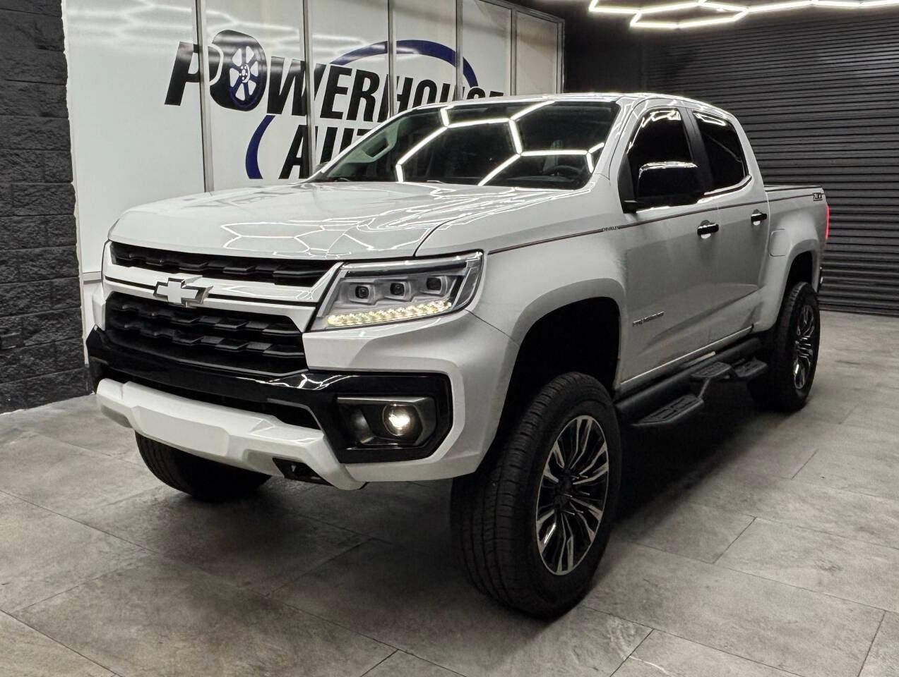 2022 Chevrolet Colorado Z71 4x2 4dr Crew Cab 5 ft. SB