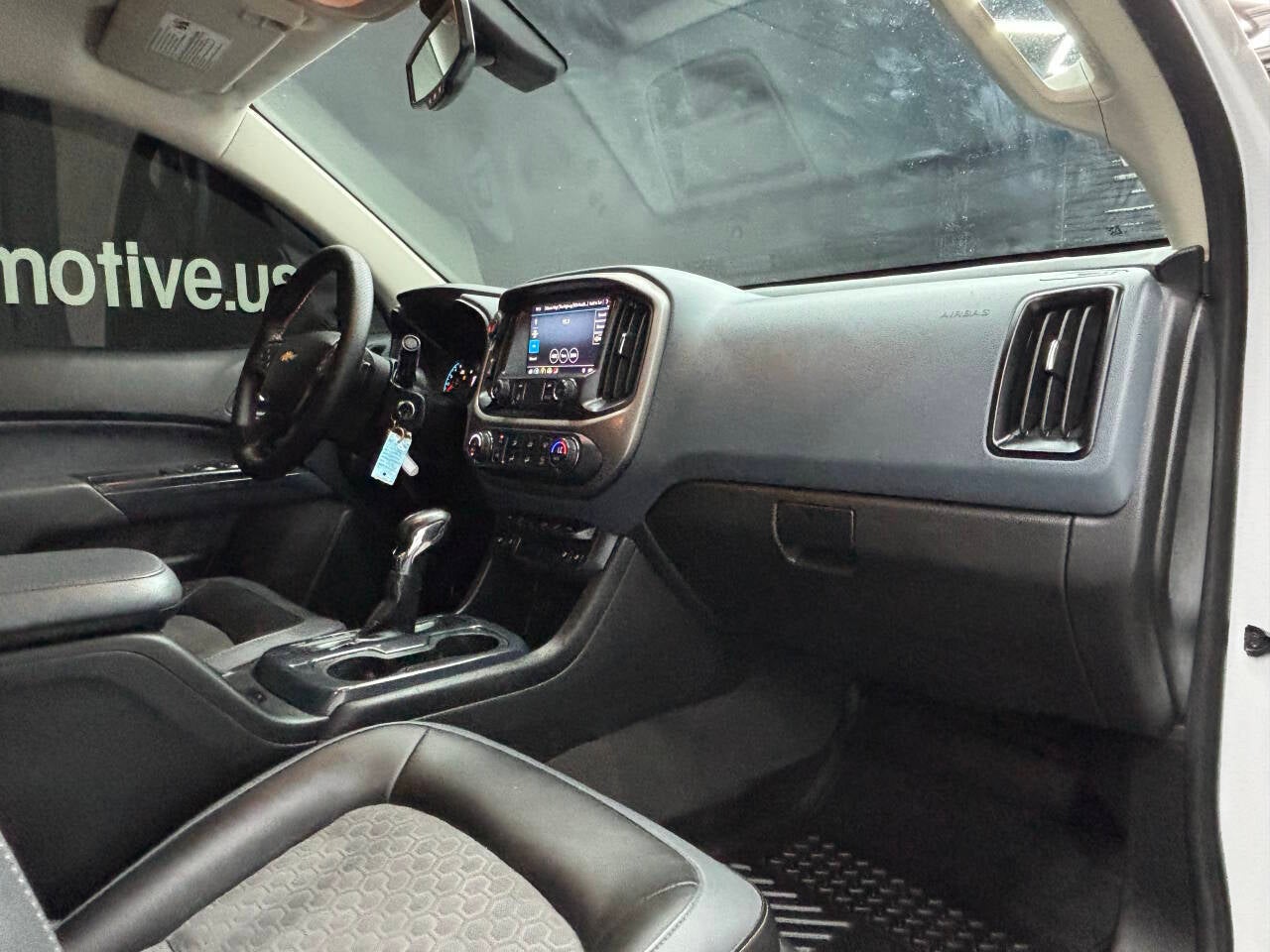 2022 Chevrolet Colorado Z71 4x2 4dr Crew Cab 5 ft. SB