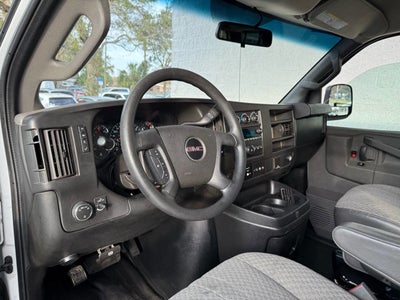 2018 GMC Savana Passenger LT