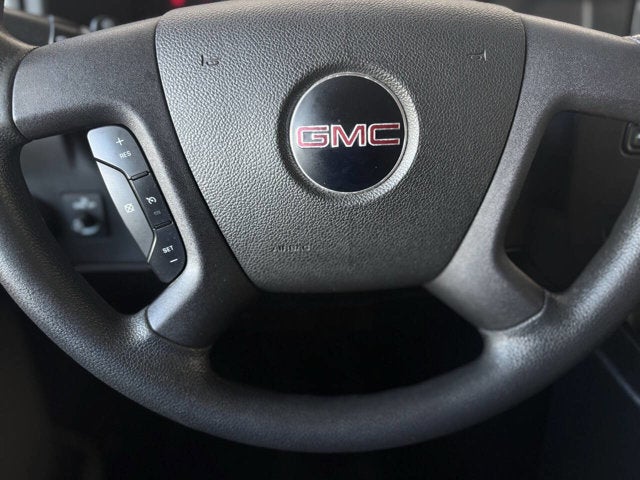 2018 GMC Savana Passenger LT