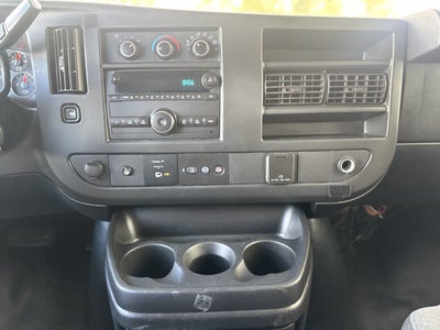 2018 GMC Savana Passenger LT