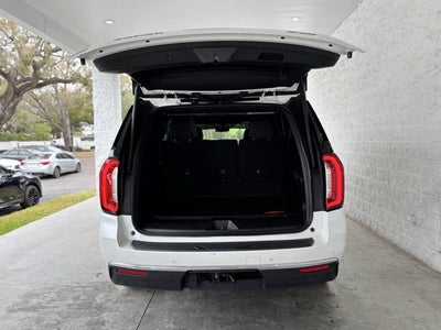 2022 GMC Yukon XL SLT