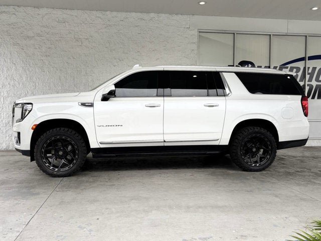 2022 GMC Yukon XL SLT